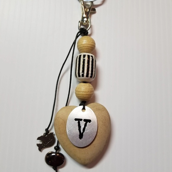 BUNDLE: Beadful Artisan Handmade Vintage Keychains/Keyrings (Multiple Styles) - Picture 4 of 7